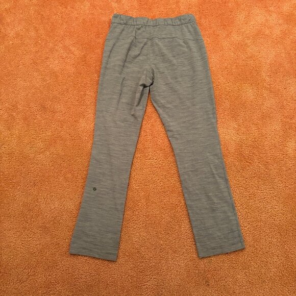 Lululemon On The Fly Pants 31" Full Length Gray Sage Luxtreme Activewear Pants 8 - Picture 6 of 10